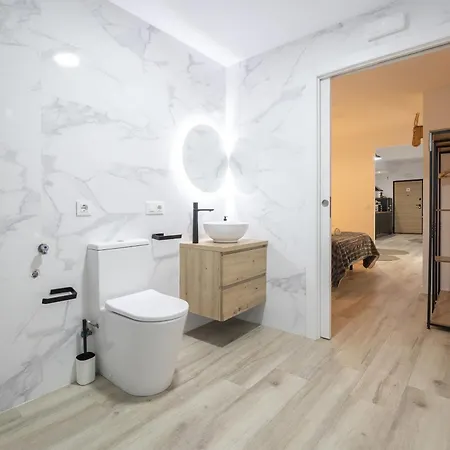 Apartment Ln4 - Loft Espacioso Y Acogedor Estudio Cerca Del Metro Zona Ayora Valencia