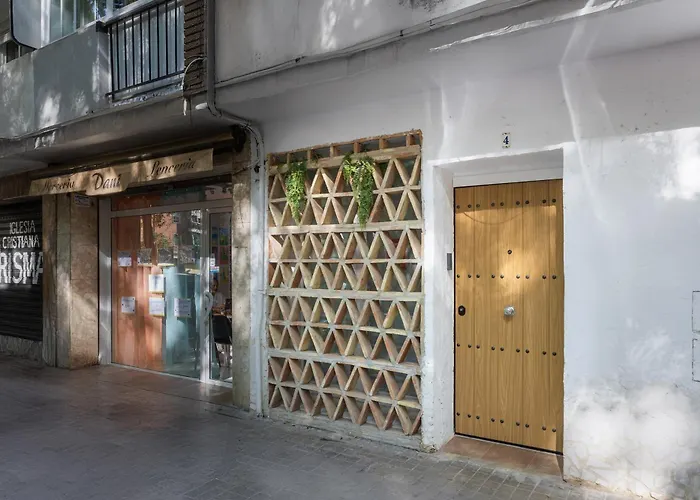 Ln4 - Loft Espacioso Y Acogedor Estudio Cerca Del Metro Zona Ayora 公寓 *