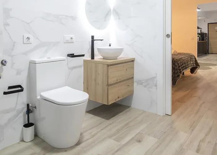 Ln4 - Loft Espacioso Y Acogedor Estudio Cerca Del Metro Zona Ayora 公寓 瓦伦西亚