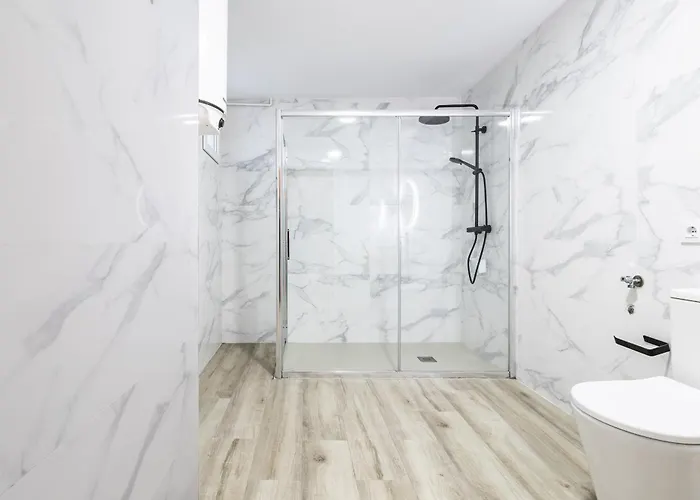 Ln4 - Loft Espacioso Y Acogedor Estudio Cerca Del Metro Zona Ayora 公寓 瓦伦西亚