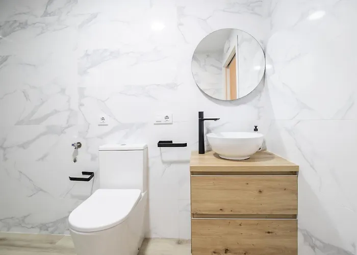 Ln4 - Loft Espacioso Y Acogedor Estudio Cerca Del Metro Zona Ayora 公寓