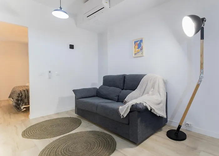 Ln4 - Loft Espacioso Y Acogedor Estudio Cerca Del Metro Zona Ayora 公寓 瓦伦西亚