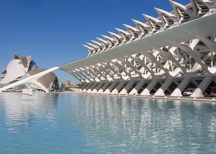 Ln4 - Loft Espacioso Y Acogedor Estudio Cerca Del Metro Zona Ayora 公寓 *